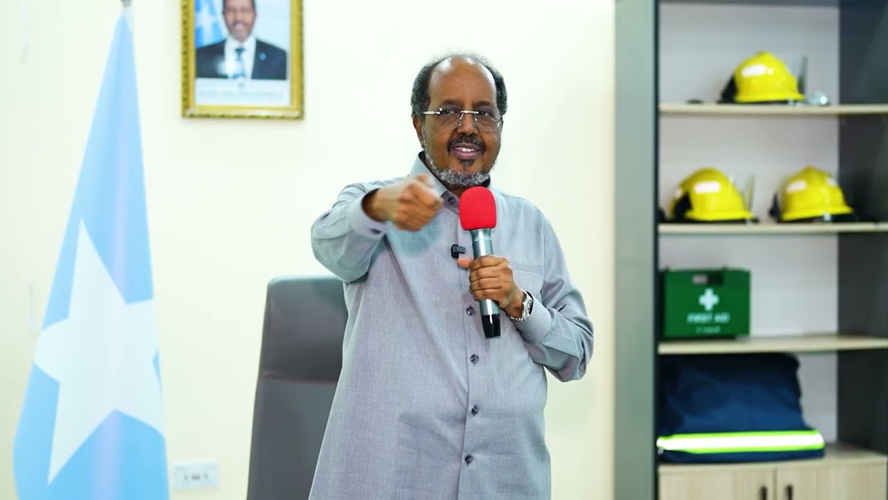 Madaxweynaha JFS oo booqday Xarunta gurmadka degdeg ah ee Hay’adda Maareynta Musiibooyinka Qaranka,