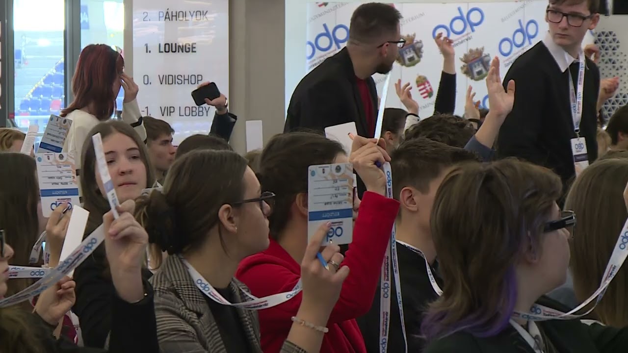 HATVANNÉGY JAVASLAT A DIÁKOKTÓL