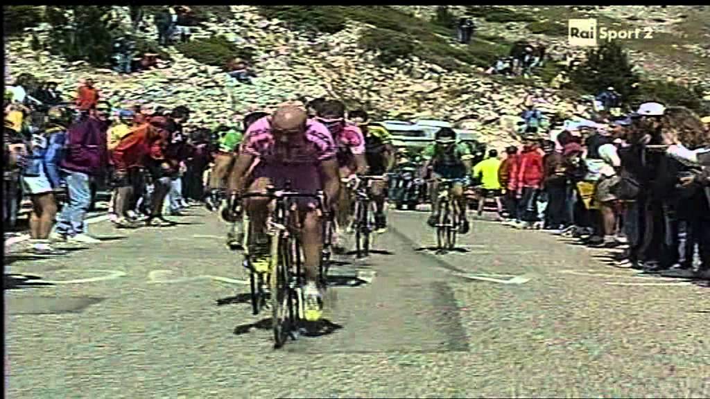 Marco Pantani vs Lance Armstrong - Tour de France 2000 - Carpentras Mont Ventoux
