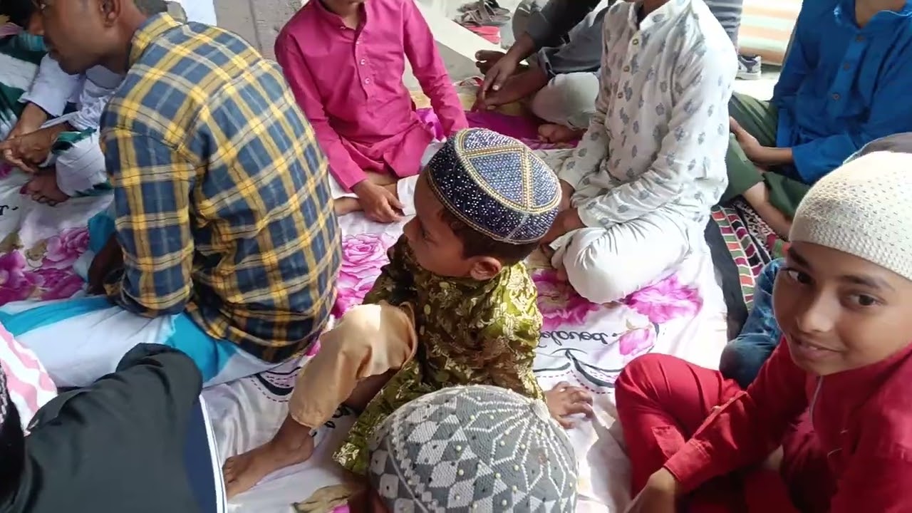 हाफिज व कारी अशरफअजहारी चांदपुर सलमारी कटिहार