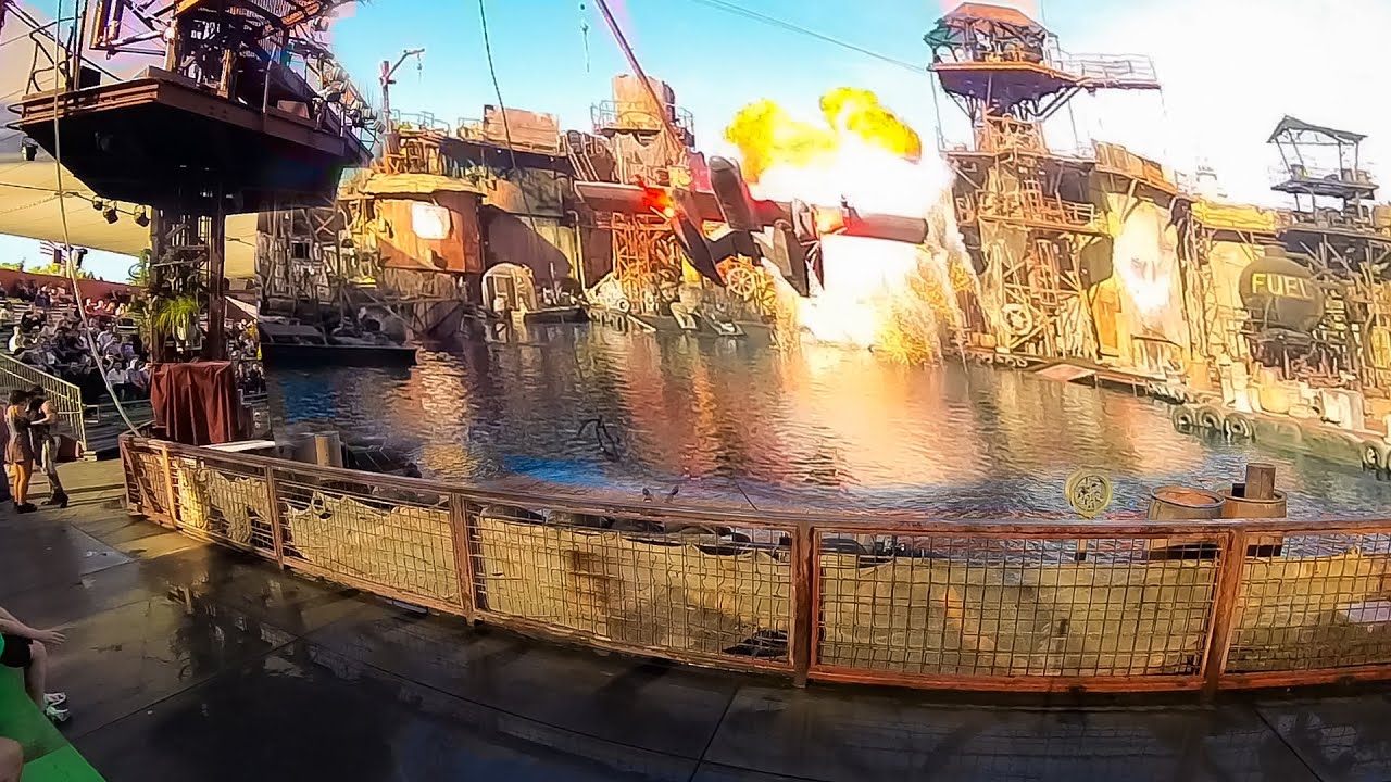 Waterworld Stunt Show [2024] FULL SHOW FRONT ROW | Universal Studios Hollywood