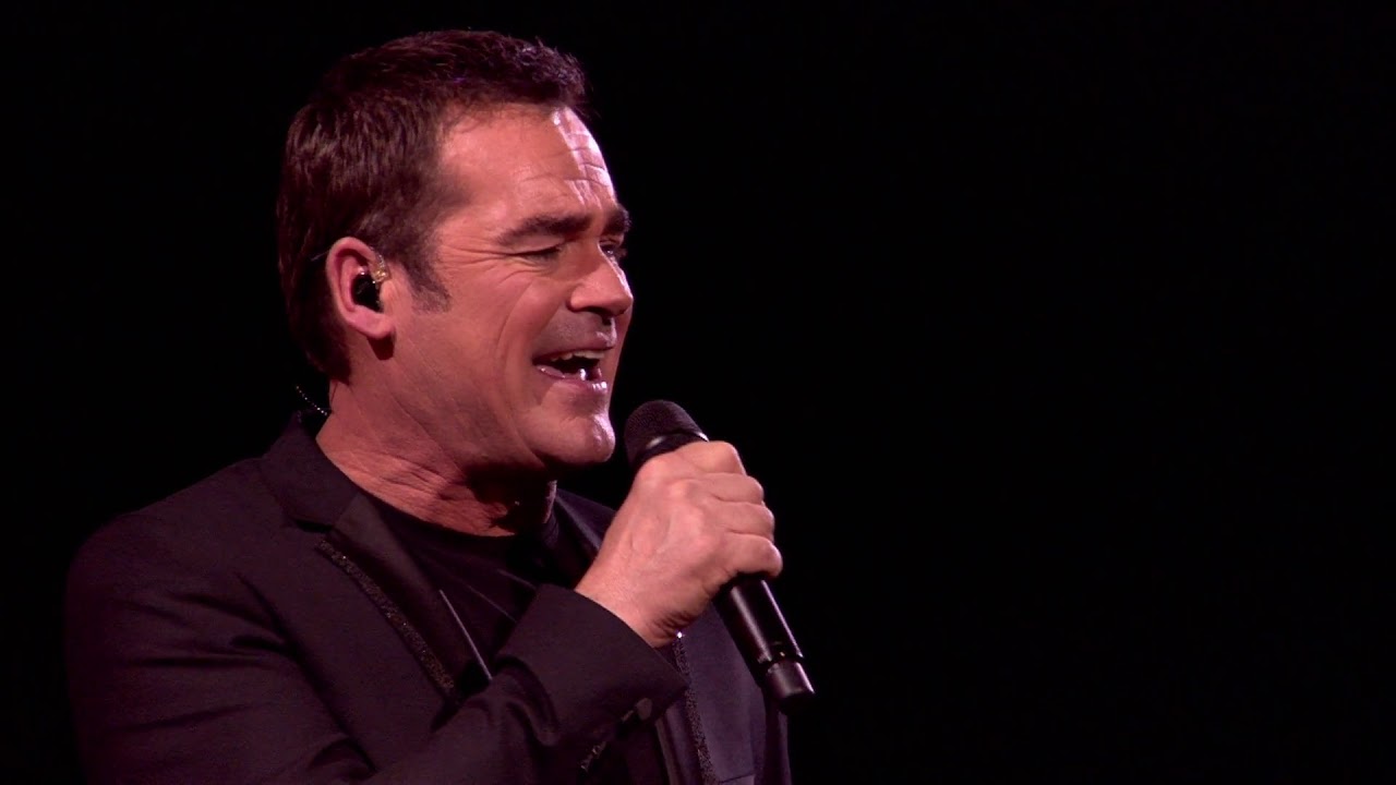 Holland zingt Hazes 2017 - Wat Is Dan Liefde - Roxeanne Hazes en Jeroen van der Boom
