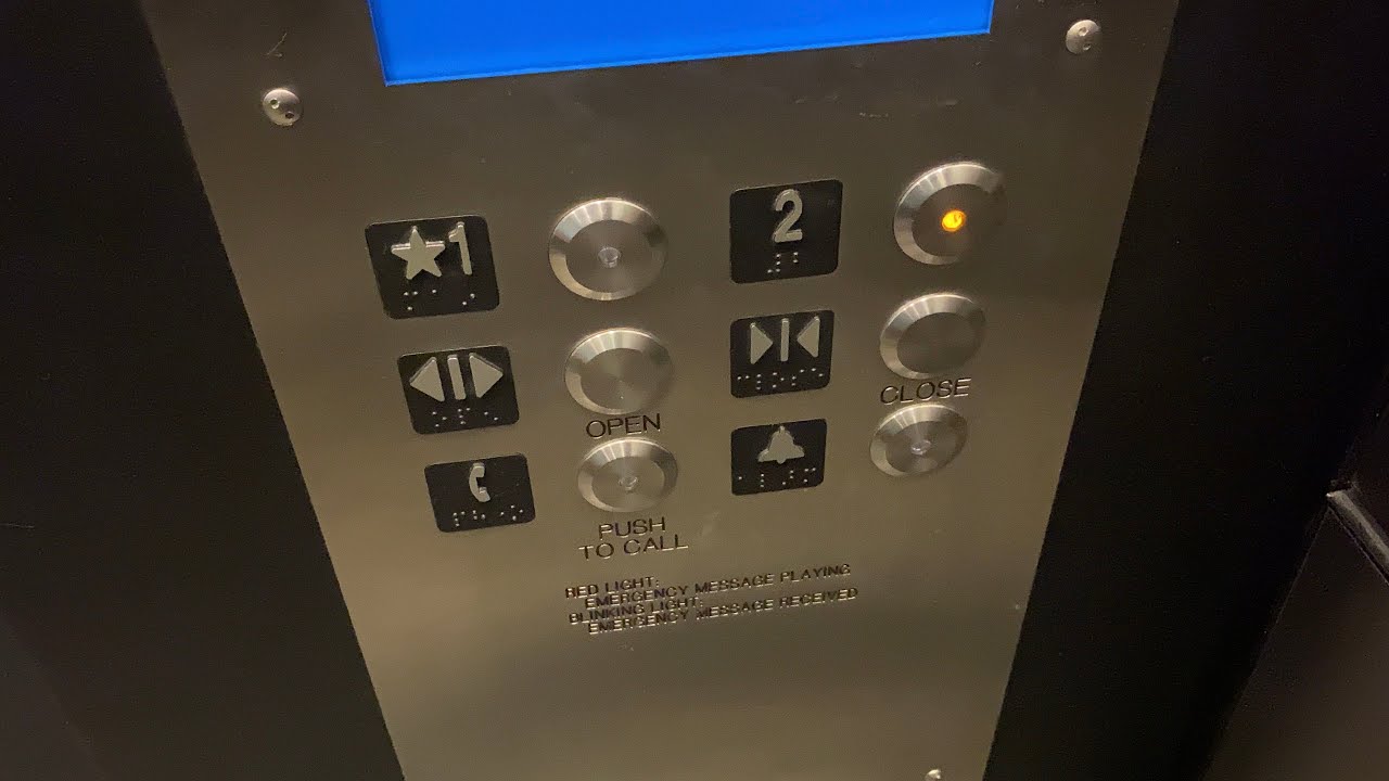 MEI Hydraulic Elevator - ZARA, Mall of America - Bloomington, MN