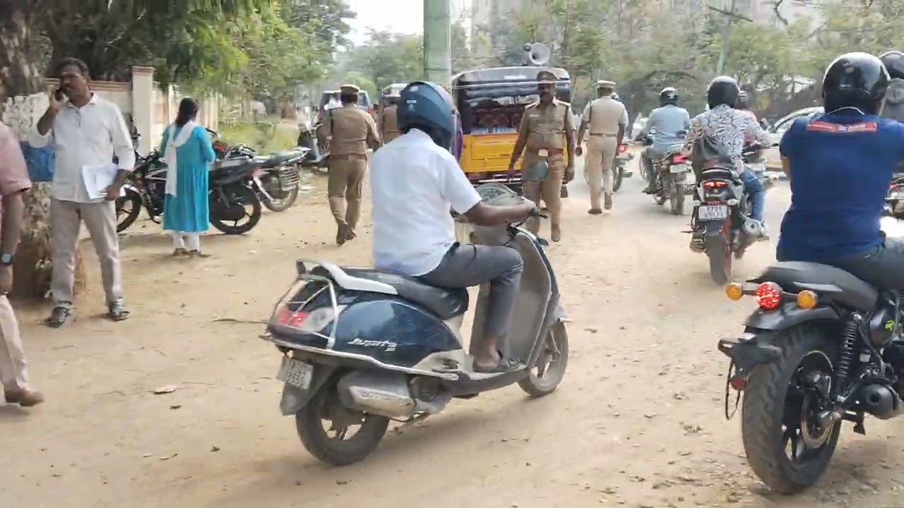 விழுப்புரம் மாவட்ட பெருந்திட்ட வளாக மைதானத்தில் 37-வது தேசிய சாலை இருசக்கர வாகன விழிப்புணர்வு பேரணி.