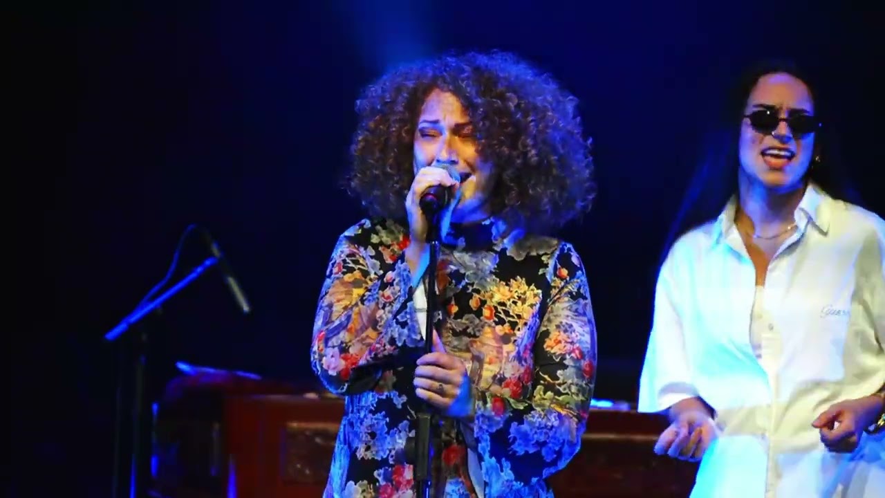 Vlado Kreslin in Masayah, Donna Marina Martensson, Ajdina Kreslin - Hej, muzikanti