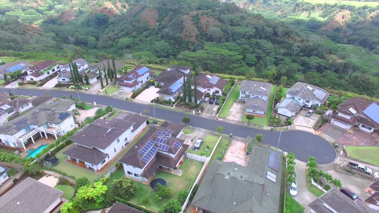 Aerial Tour of Woodcrest Homes in Mililani Mauka