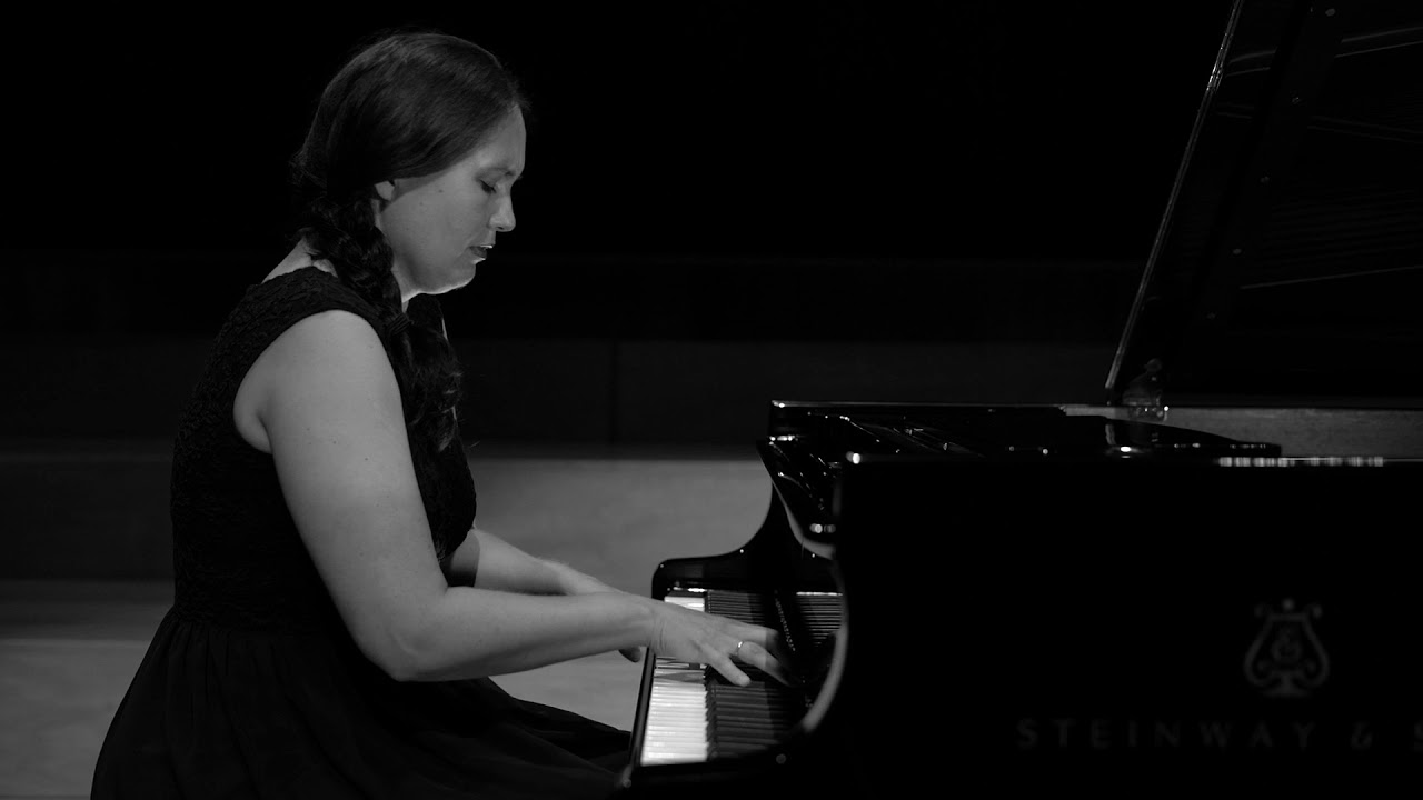 BABADJANIAN // Vagharshapat Dance by Veronika Iltchenko @ deSingel