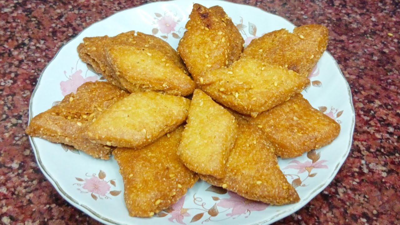 Khajoor Recipe |No-Fail Recipe Of Khajoor|Hyderabadi Meethe Lauz Recipe| Perfect Khajoor Recipe 