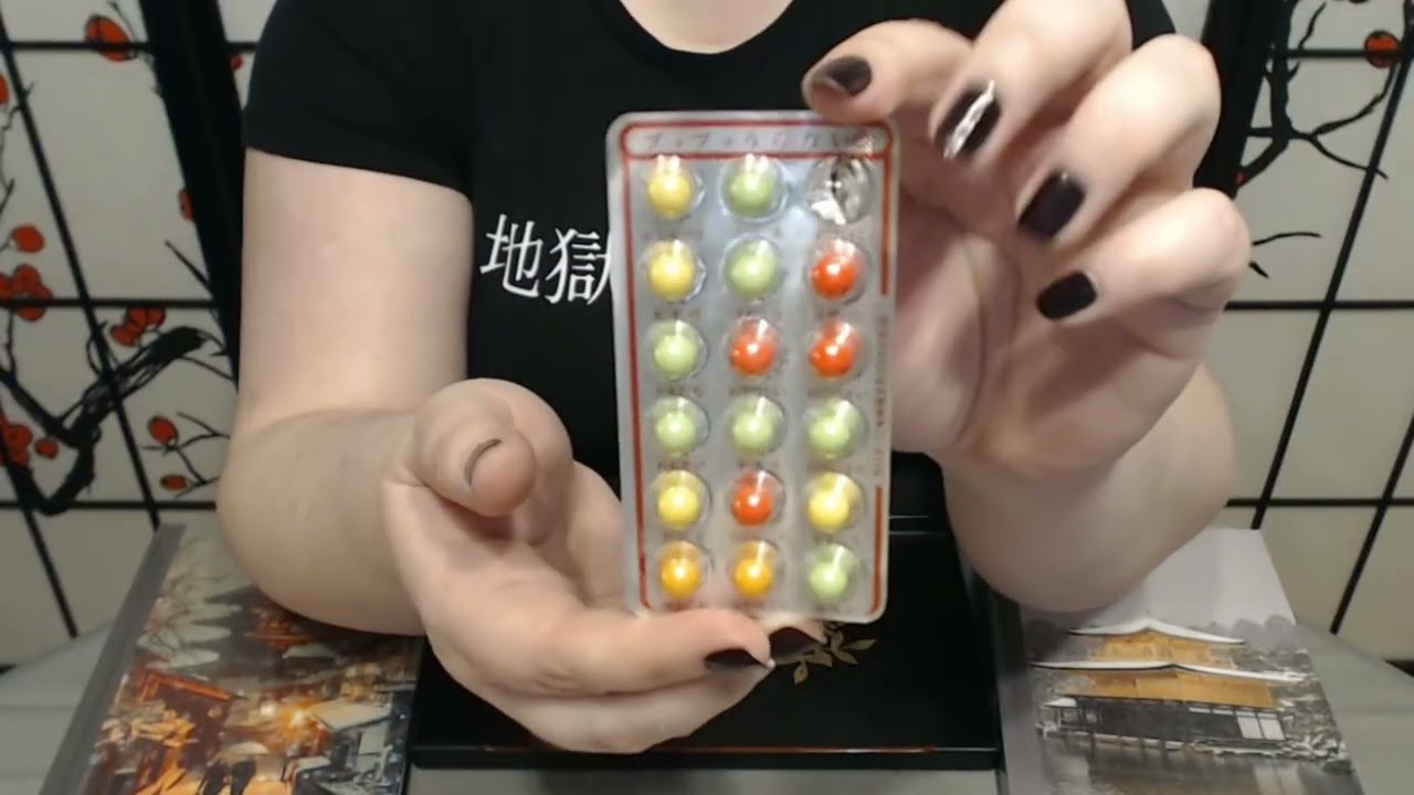 Tsuki no Ame 836 Grape Ramune Candy & Fortune Chocolates