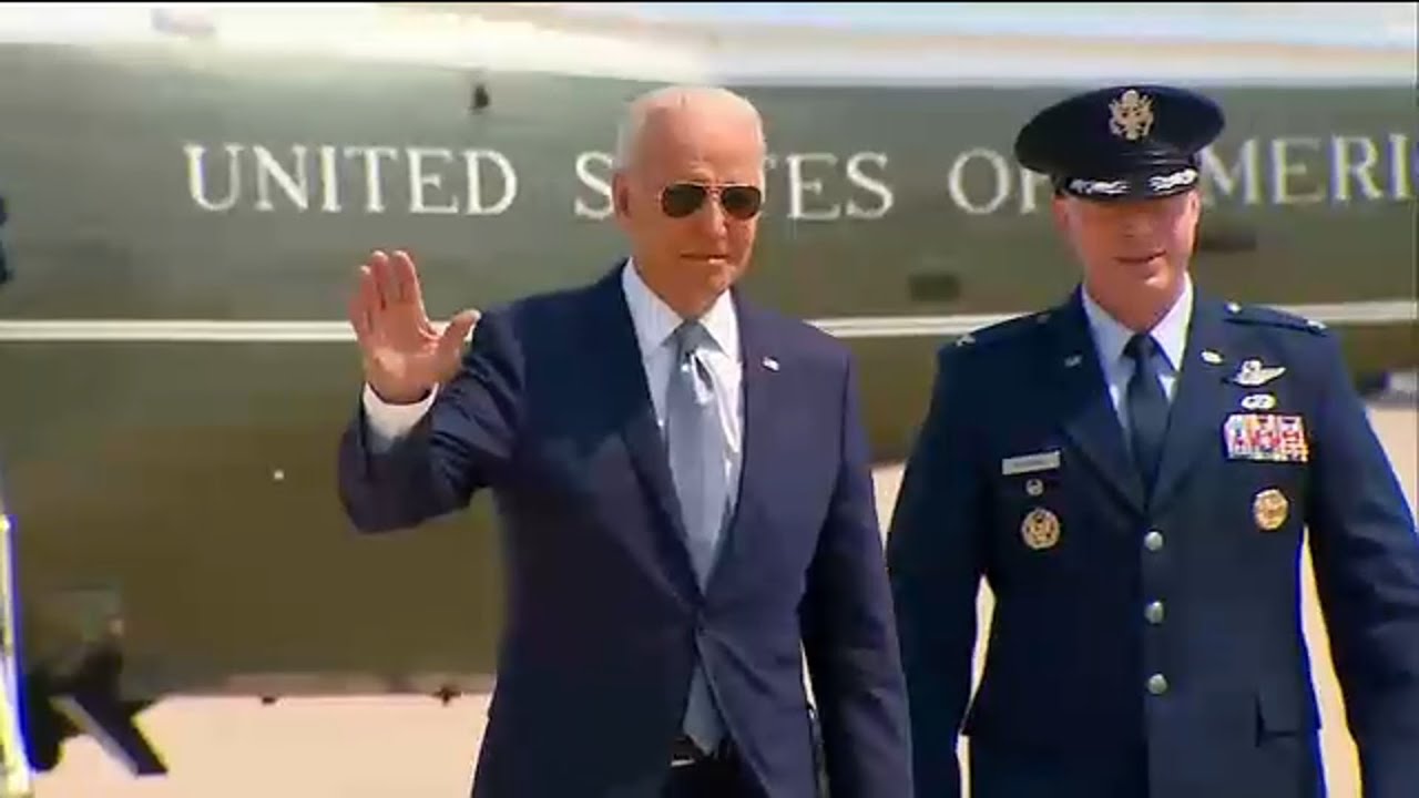 WATCH LIVE: President Biden arrives at O'Hare airport in Chicago
