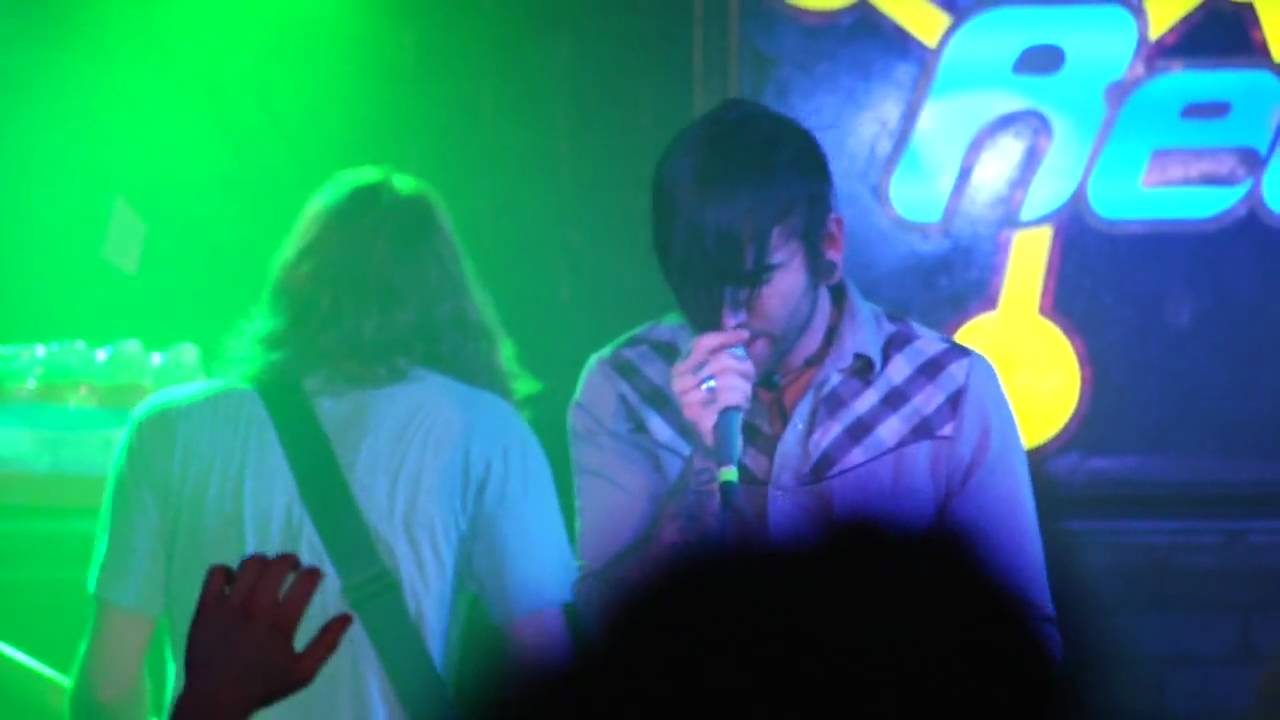Scary Kids Scaring Kids - Holding On (Live At Chain Reaction)