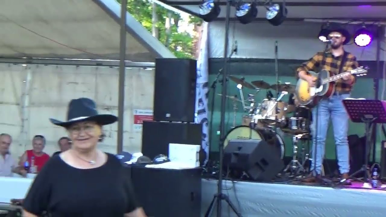 Pointless Rebels - Good hearted woman (Live in Hungary 2025)