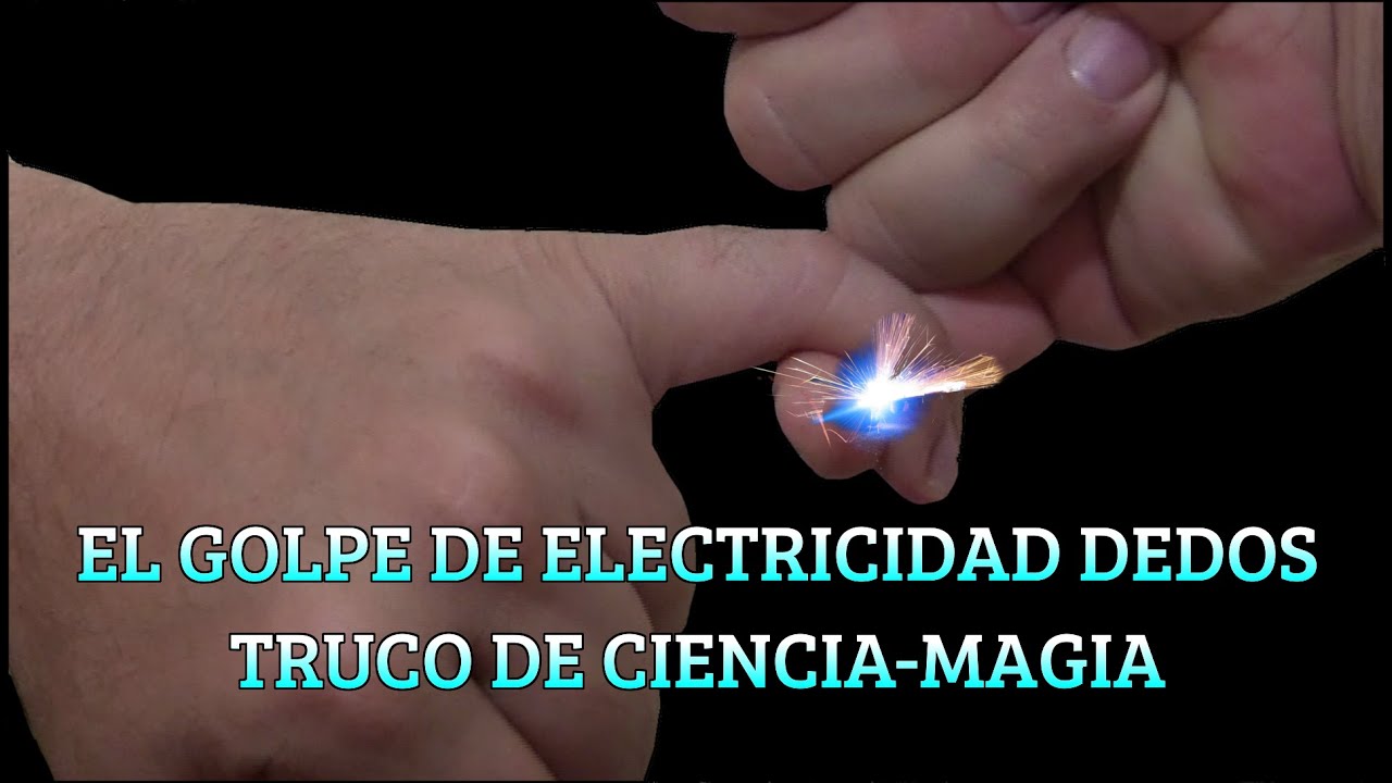 El golpe de electricidad dedos. Truco de ciencia-magia