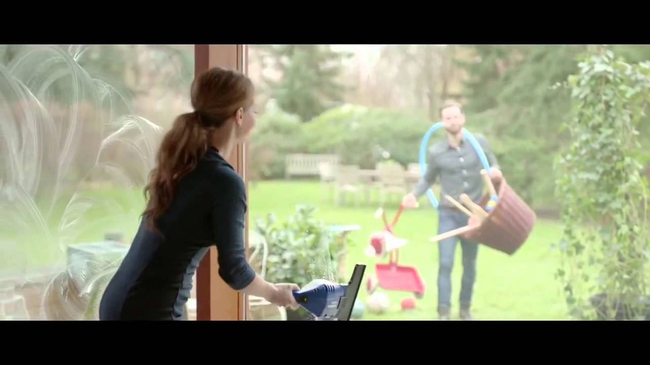 Nilfisk Smart Window Vacuum