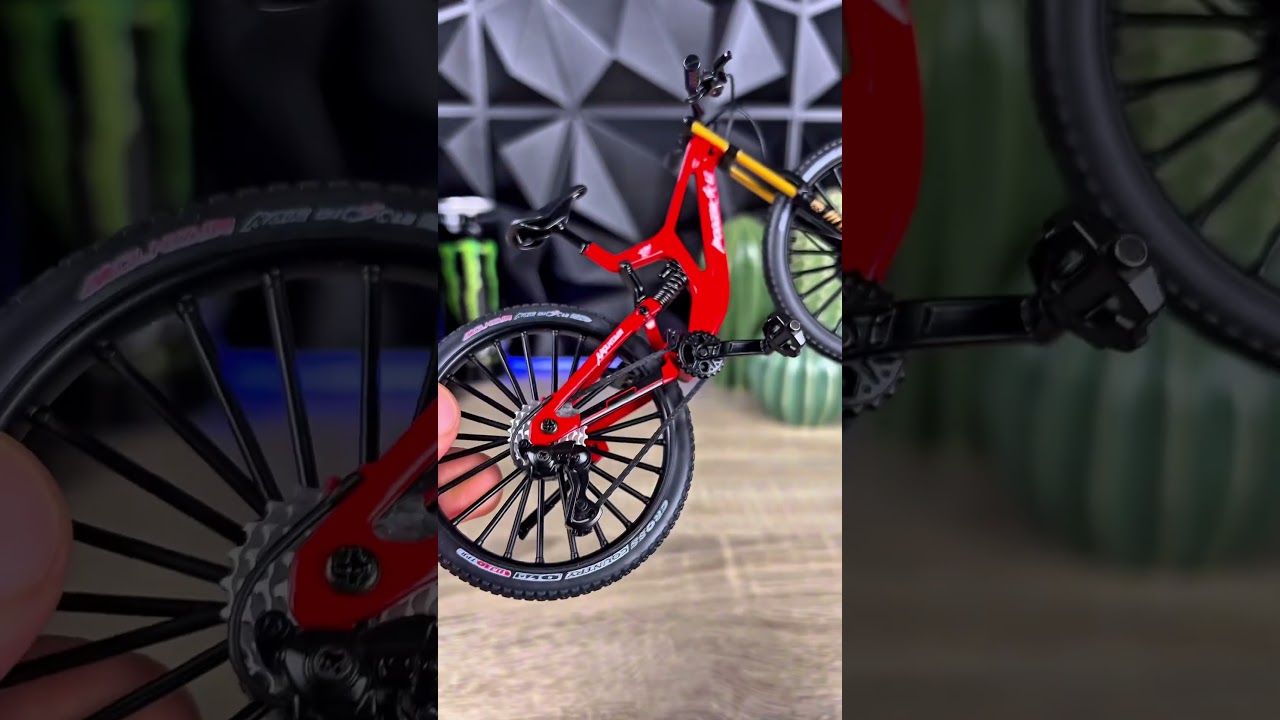 And you, which bike would you love to keep? 😍🫵#bicycle #bike #mtb #cycling #dh #enduro #fingerbik