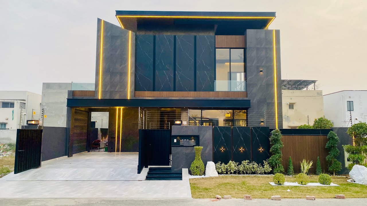 11.50 Crore | Elegant 1 Kanal Designer Home Available in DHA Phase 7 Lahore | House For Sale