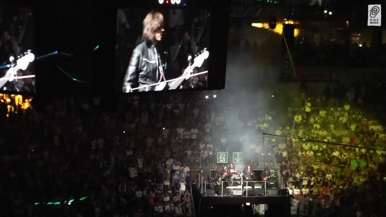 EUROPE live at Lanxess Arena (VELUX EHF FINAL 4)