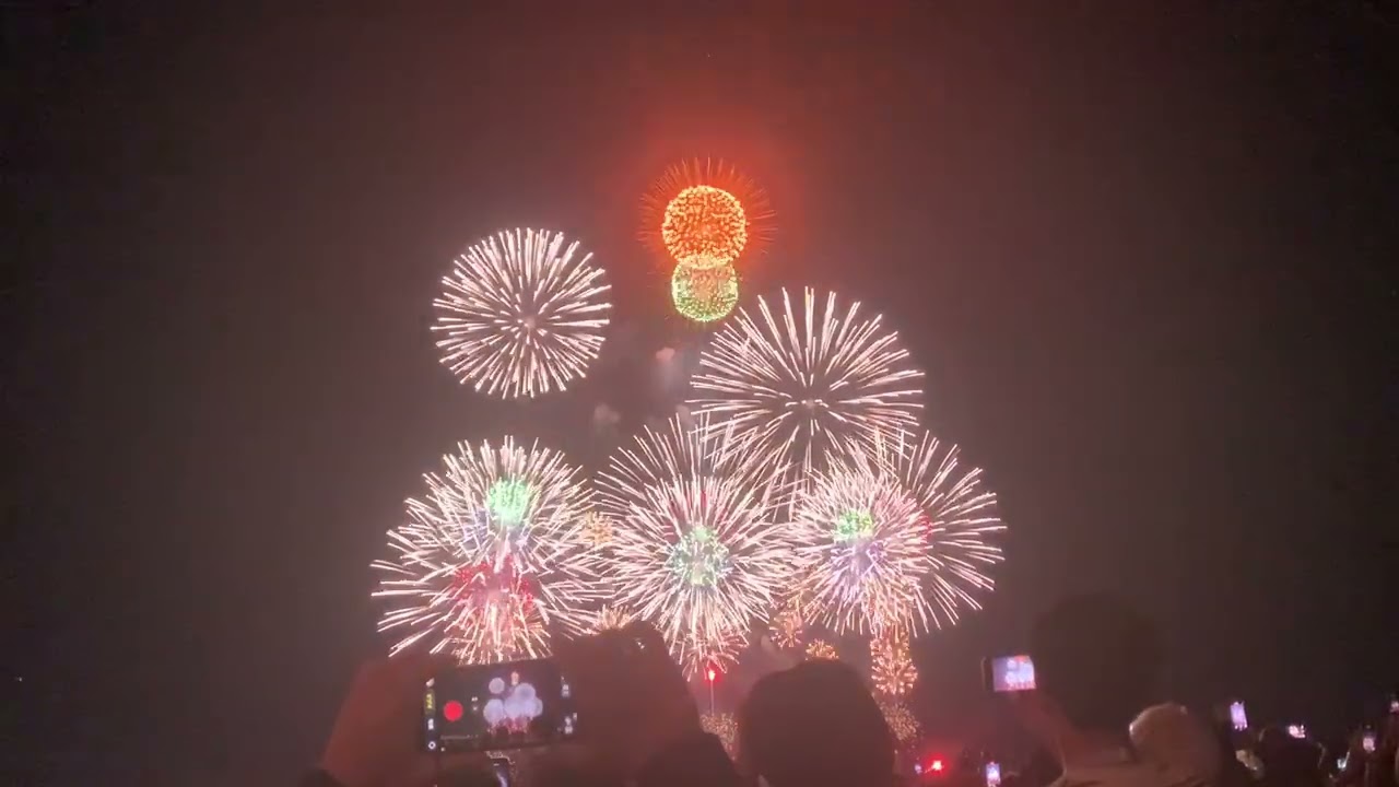 大阪関西万博最終日花火