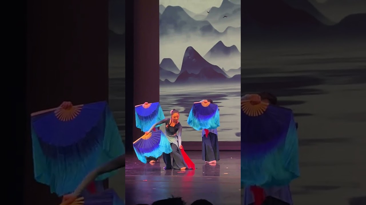 19.￼￼腰鼓 ￼谁不说俺家乡好