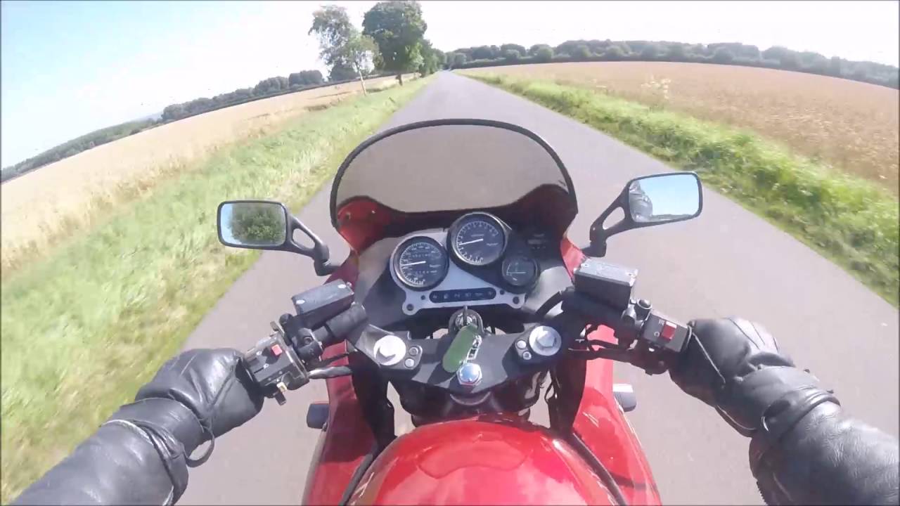Somerset on a Triumph Sprint