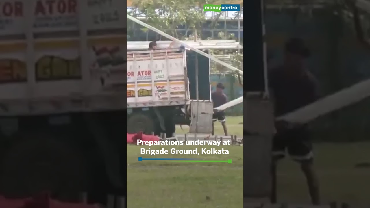 BJP Swearing-In Prep Begins At Kolkata&rsquo;s Brigade Ground