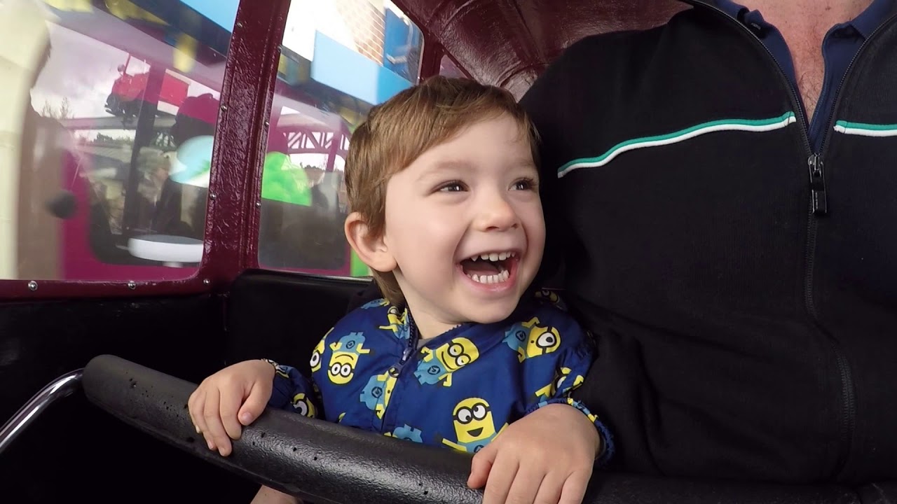 Bertie Bus Dan at Drayton Manor Theme Park