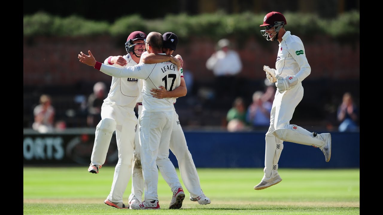 Somerset secure incredible win over Warks - Somerset v Warks, Day Three