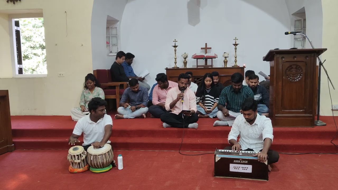 “Jñānasāgara Deva ✨ Malayalam Bhajan | Song of Wisdom & Faith | Shot in 4K HD”