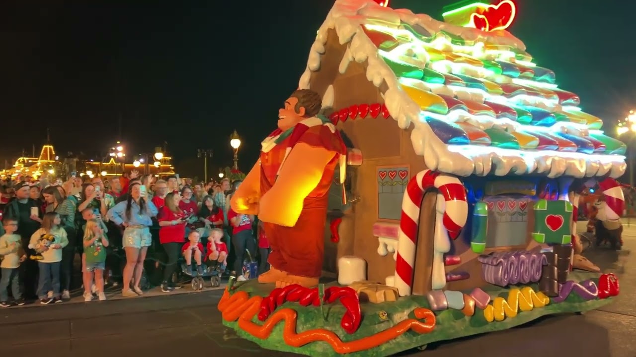 Mickey’s Once Upon a Christmastime Parade