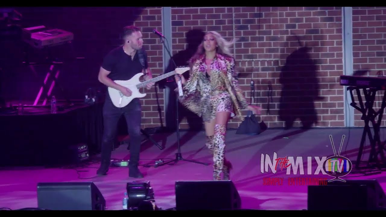 Monica Live  Performance