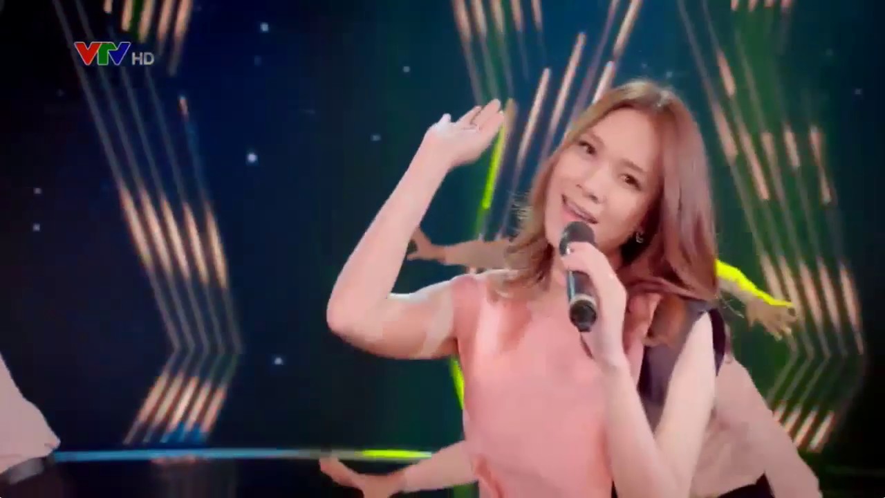 KHOẢNH KHẮC CÁC KÊNH VTV TÁCH SÓNG SAU GIAO THỪA TẾT KỶ HỢI 2019 (04/02/2019 - 05/02/2019)