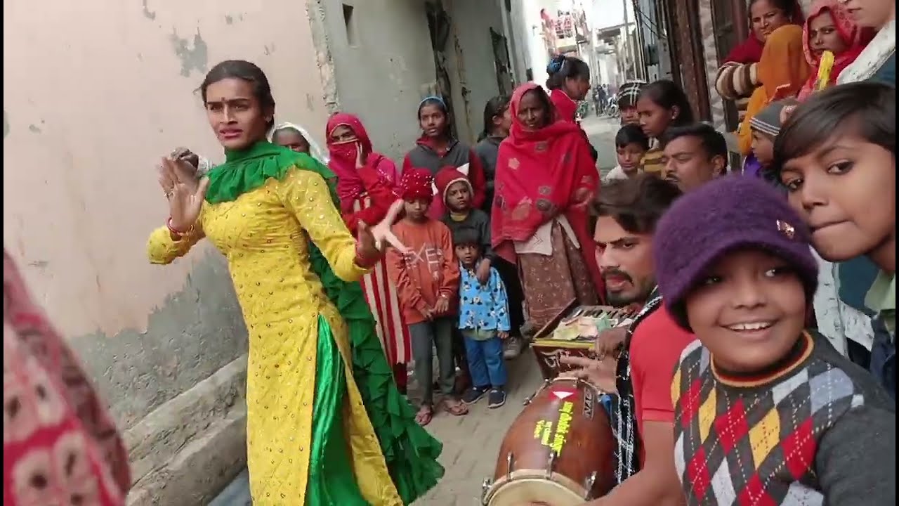 जीना है बेकार जिसके घर में ना लुगाई 😜| haryanvi song | majedar kinnar | #SanojDholak