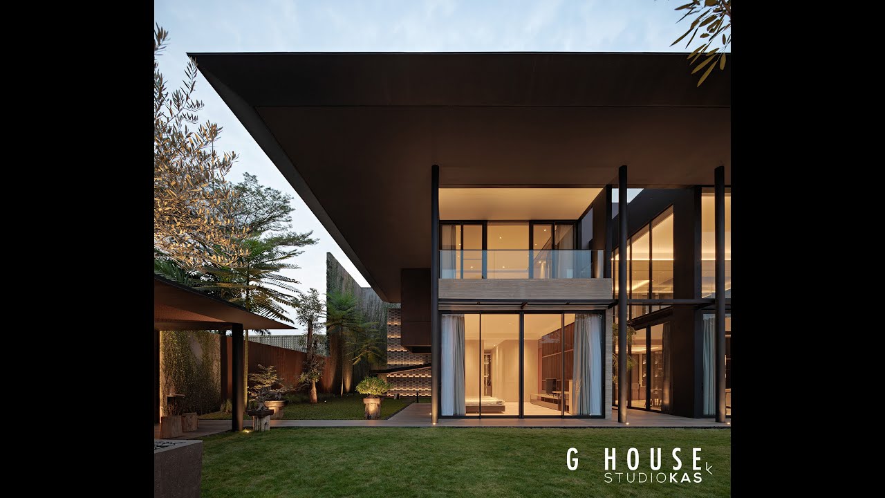 G HOUSE