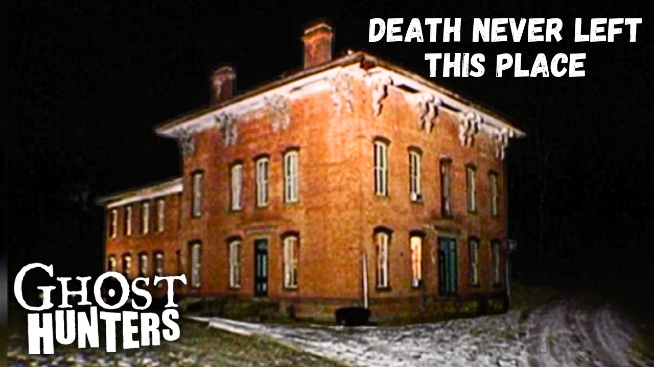 Ghost Hunters&ndash; Death Never Left This Civil War Mansion | Ohio | Sn 4 | Ep 5 (Full Episode)