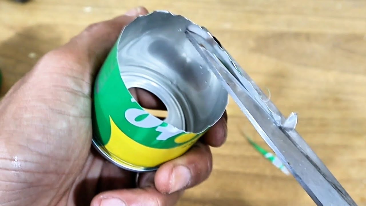 Amazing genius invention using an empty soda can!