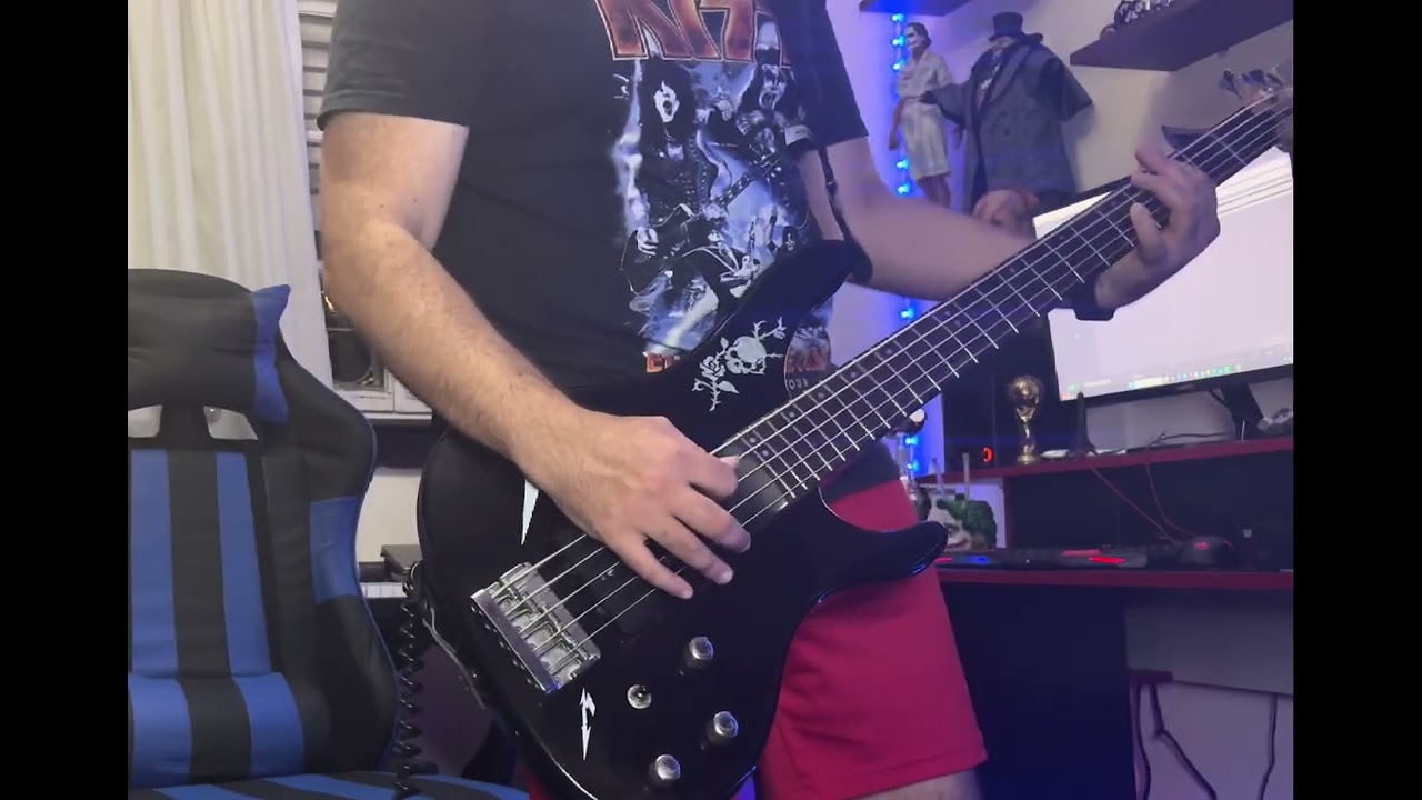 Soda Stereo - Canción Animal (cover bajo) 