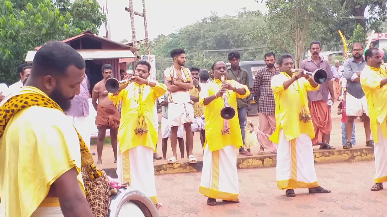 Kariyannur brothers.chalisheri sreekrishna jayanthi ghoshayathra.