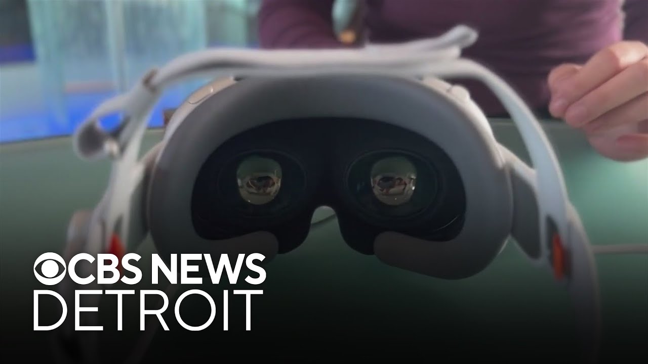 Professor earns national recognition for using VR to treat depression in MS patients