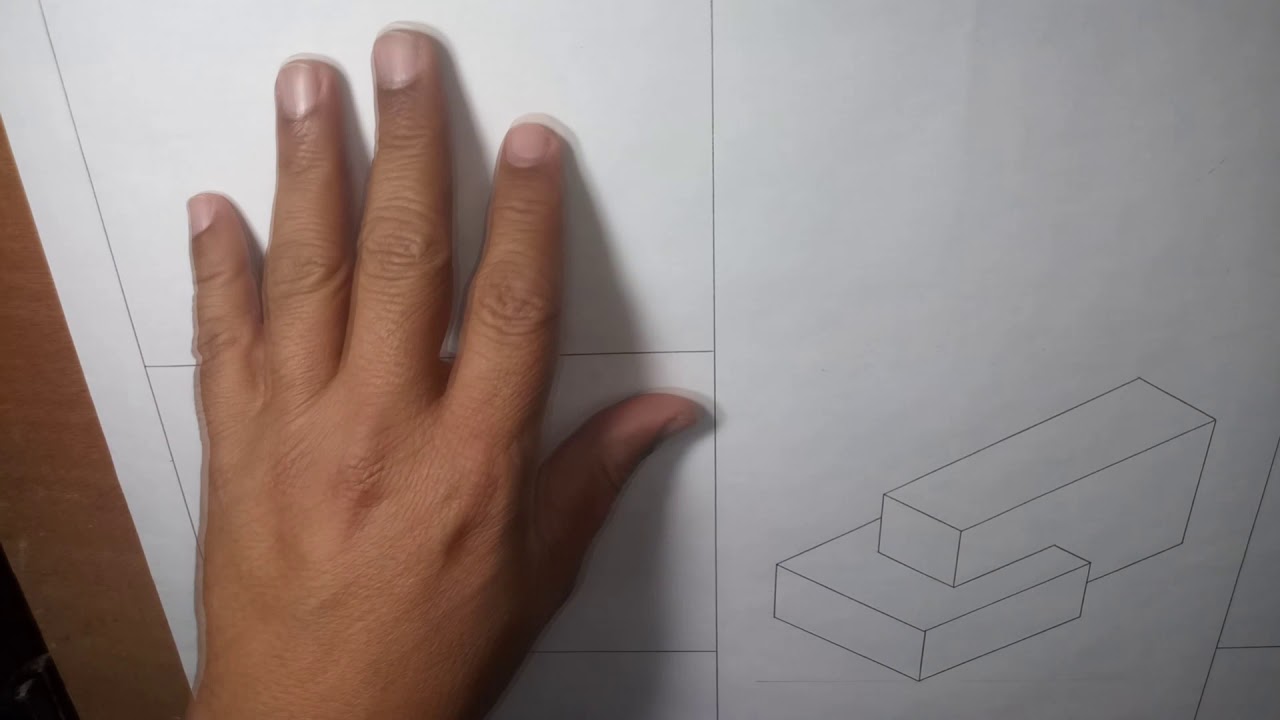 Proyecciones, cortes y secciones (1/4)