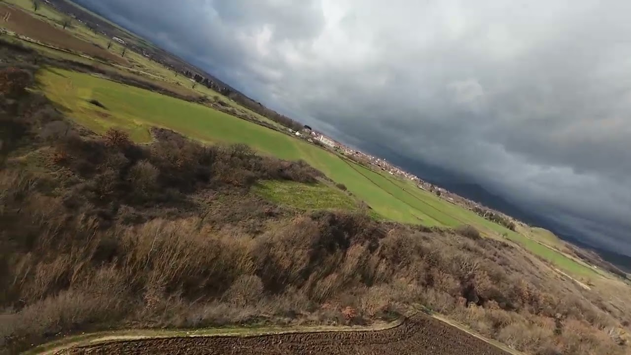  DJI avata 2 flight около селата