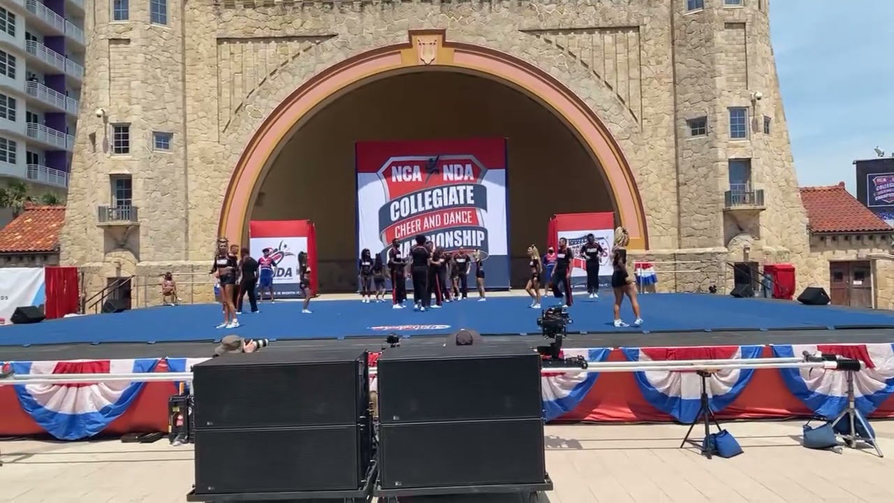 Navarro College Cheer 2021 FIOFMU