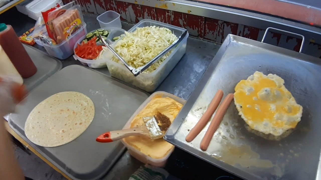 HARGA RP. 20 RIBU !!! KEBAB SPESIAL PAKAI TELOR - INDONESIAN STREET FOOD