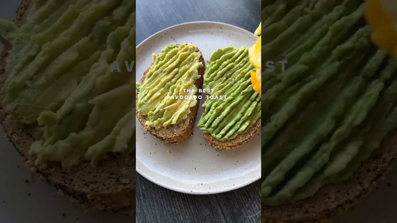 La mejor tostada de aguacate y huevo😍🥑💛 #desayuno #comidasana #receta #tostadas #aguacate #almuerzo