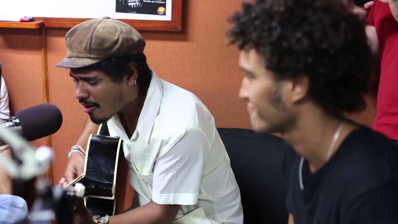 La Chamuyera - El Caribefunk (En vivo en Entretiempo FM)