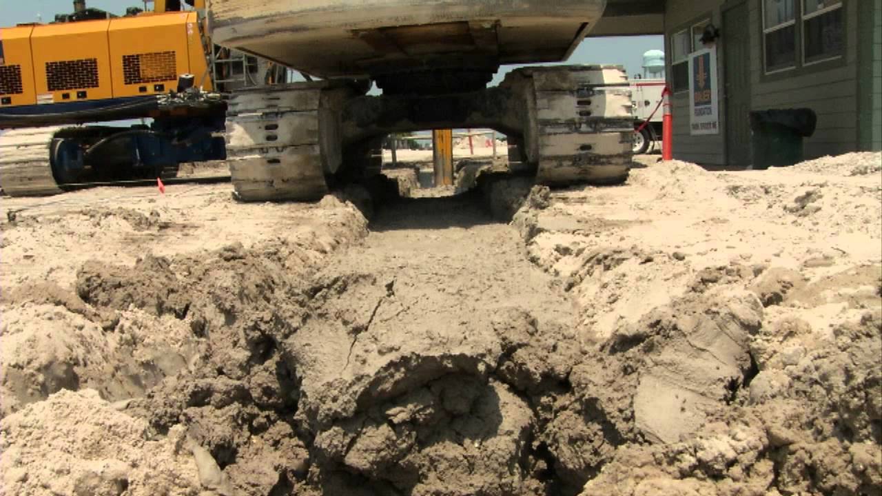 Rehabilitation project is strengthening Herbert Hoover Dike.