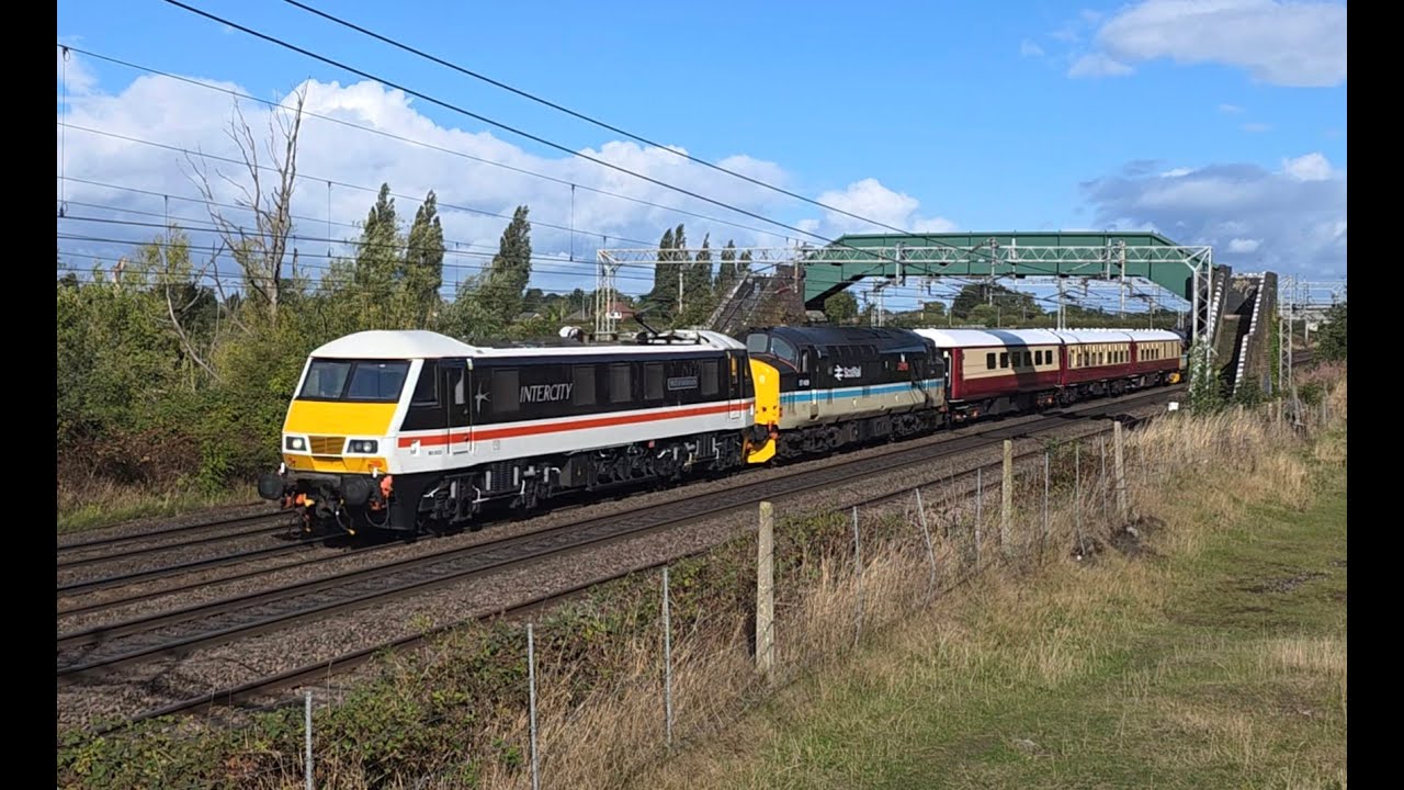 Best of Lineside 2025   Chorlton