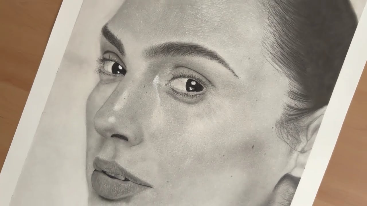 Karakalem GAL GADOT gerçekci portre resmi çizimi adım adım nasıl yapılır
