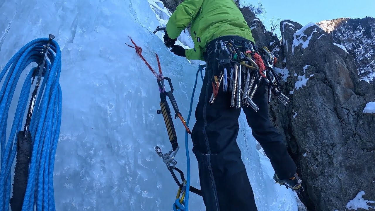 Magica Val Paghera  Scudo e Albero di Natale