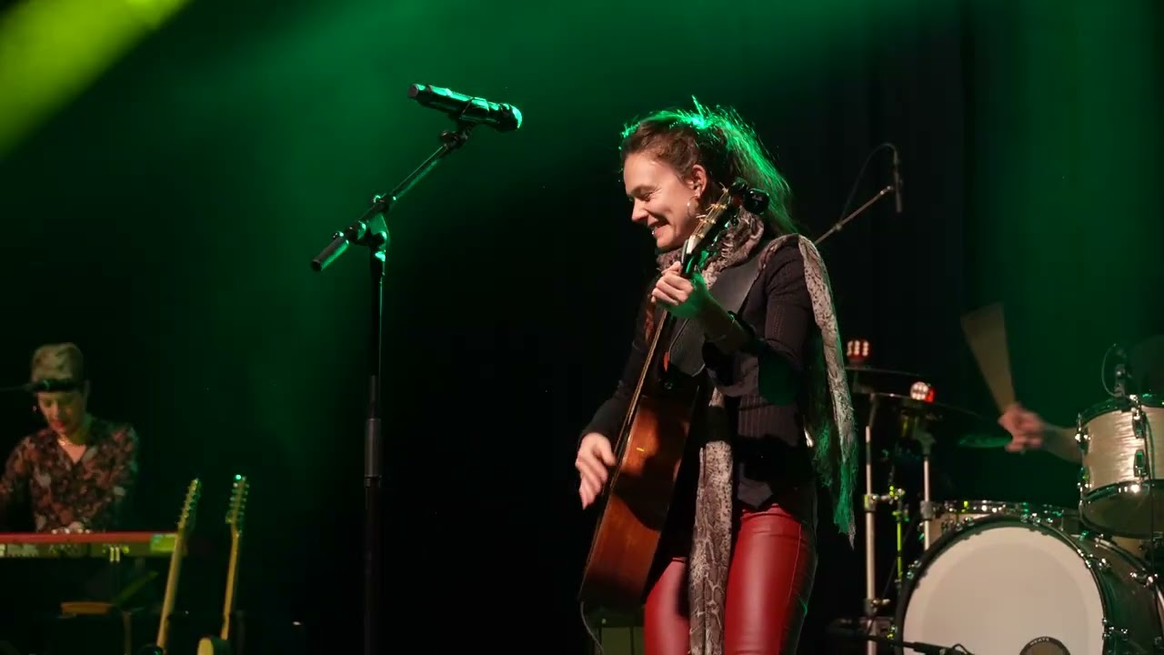Laura Chavez Elise Frank Matthew Curry Under My Thumb Live @ Reithalle Offenburg Germany 2026