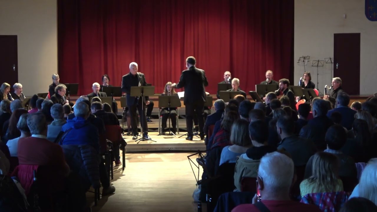 Ensemble Clarinette BORÉE 2&3e Mvts du 1er Concerto de Weber                    soliste: J.Verhaeghe